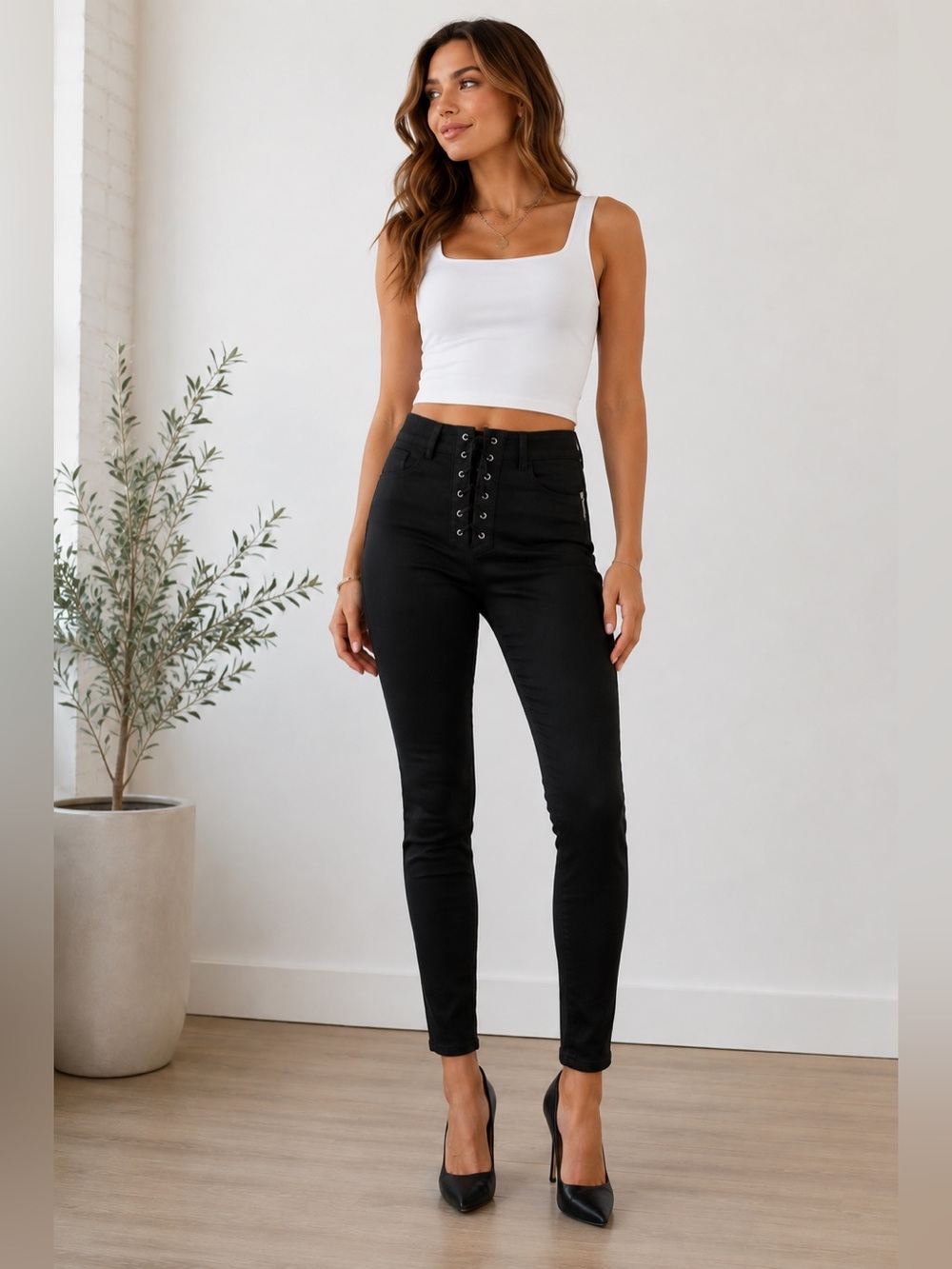 Celebrity Pink High Rise Lace-Up Front Skinny Jeans Black NWT Size 7/28